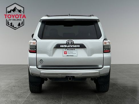 Certified 2023 Toyota 4Runner TRD Off-Road Premium AWD/4WD image 4