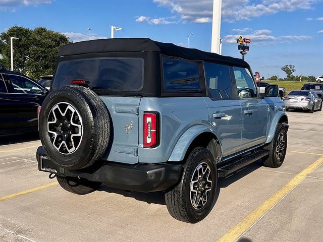 Used 2022 Ford Bronco Outer Banks AWD/4WD image 3
