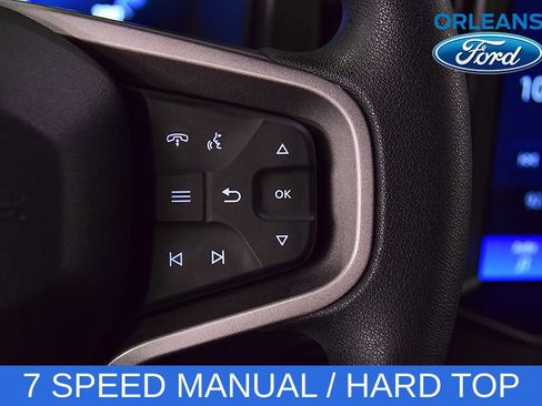 Used 2025 Ford Bronco 2-Door AWD/4WD image 18