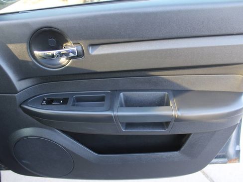 Used 2008 Dodge Charger SE image 7