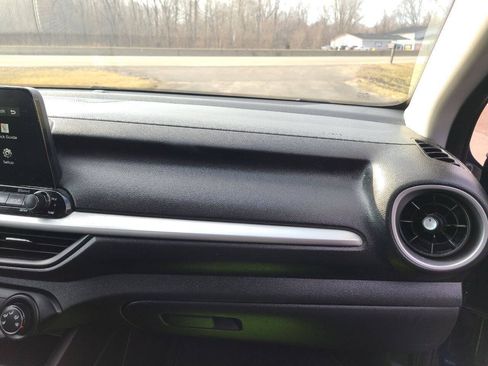 Used 2020 Kia Forte LXS FWD image 18