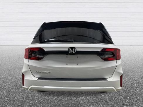 Used 2025 Honda Odyssey EX-L image 4