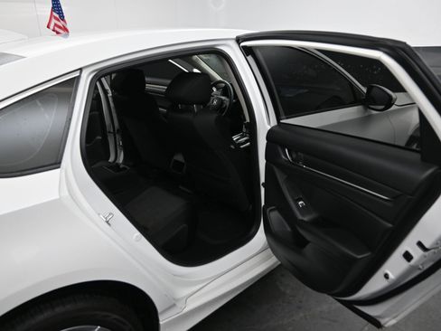 Used 2021 Honda Accord LX image 18