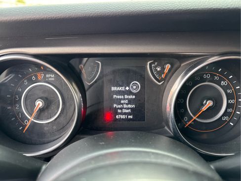 Used 2019 Jeep Wrangler Unlimited Sport S image 11