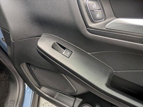 Used 2025 Ford Escape ST-Line image 35