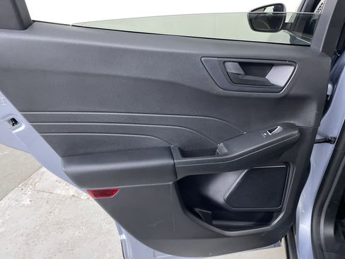 Used 2022 Ford Escape SE w/ Convenience Package image 19