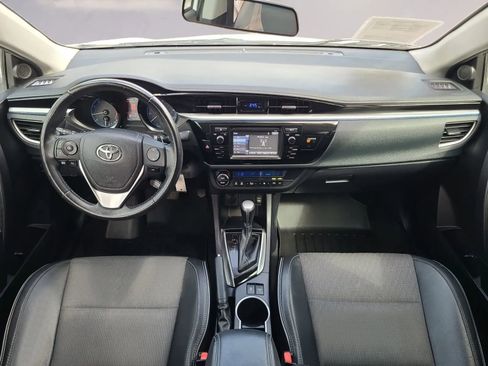 Used 2015 Toyota Corolla S image 17