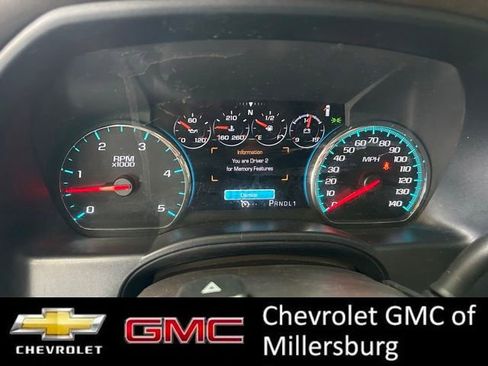 Used 2017 GMC Sierra 2500 Denali w/ Duramax Plus Package AWD/4WD image 17