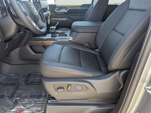 New 2026 Chevrolet Silverado 1500 LT image 19