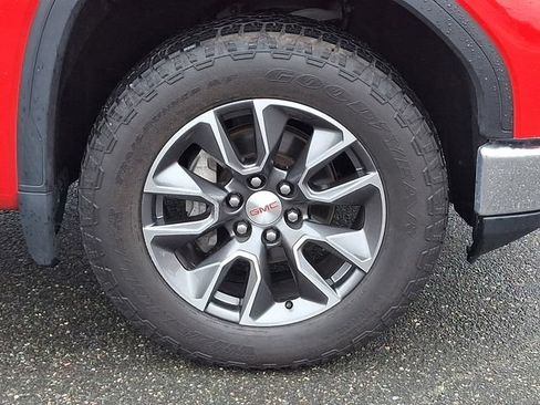 Used 2022 GMC Sierra 1500 SLE AWD/4WD image 29