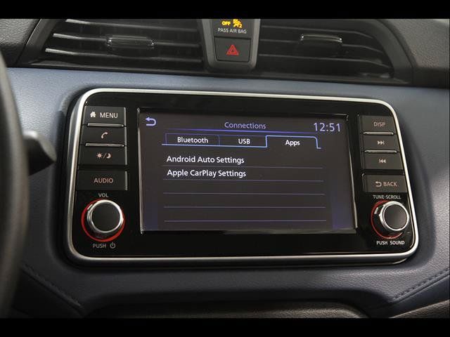 Used 2025 Nissan Versa SV FWD image 12