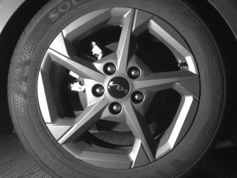 Used 2025 Kia K4 FWD image 15