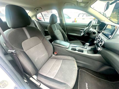 Used 2022 Nissan Sentra SV image 24
