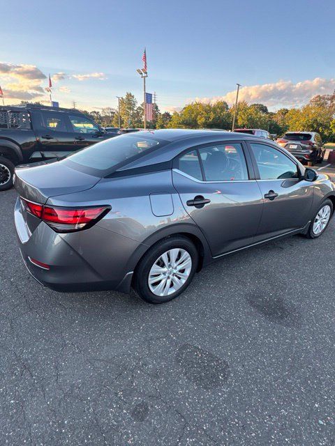 Used 2025 Nissan Sentra S FWD image 6