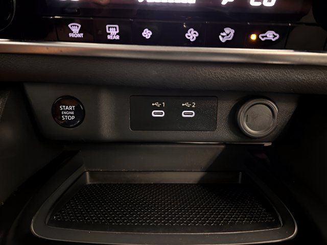 Used 2025 Nissan Rogue SV AWD/4WD image 25