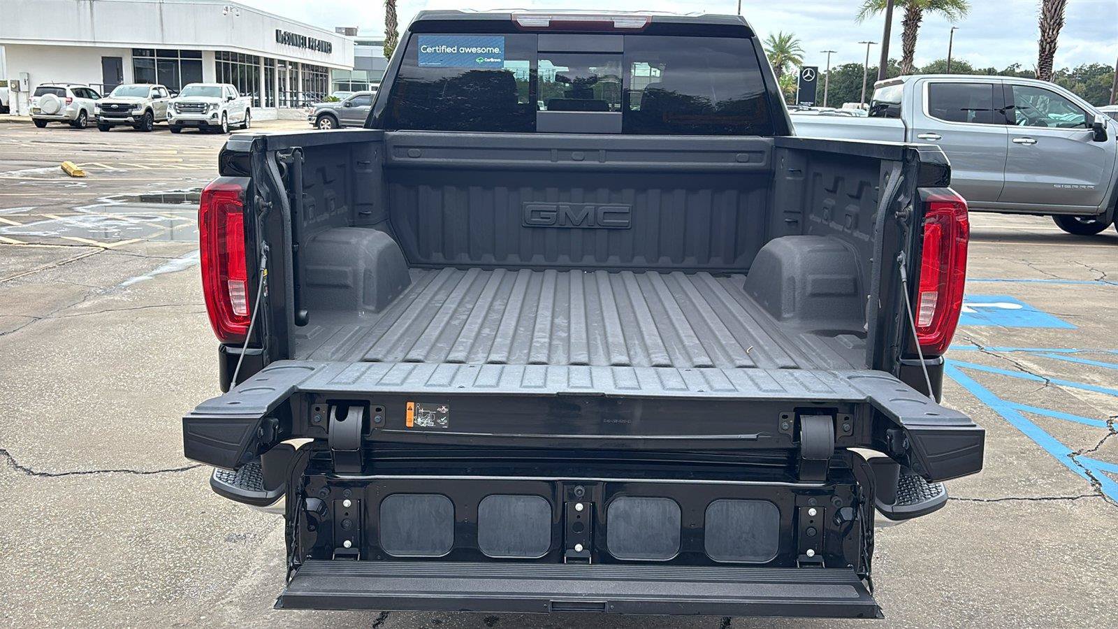 Used 2021 GMC Sierra 1500 SLT RWD image 7