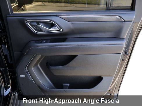 Used 2024 GMC Yukon XL AT4 image 15