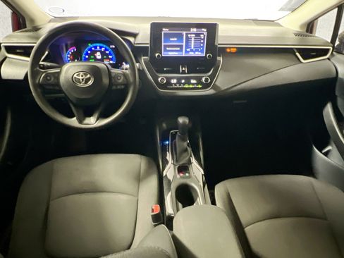 Used 2022 Toyota Corolla LE FWD image 30
