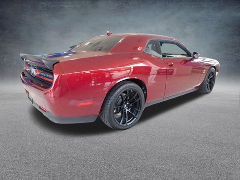Used 2020 Dodge Challenger R/T Scat Pack w/ Driver Convenience Group RWD image 3