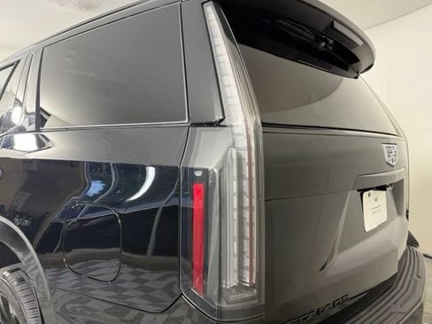 Certified 2026 Cadillac Escalade Platinum Sport AWD/4WD image 14