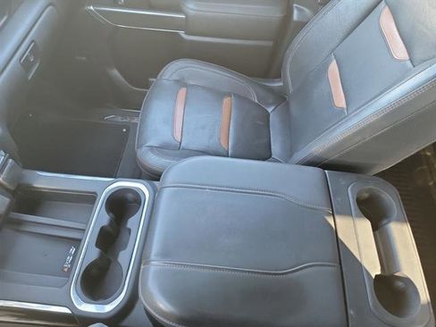 Used 2023 GMC Sierra 2500 AT4 w/ AT4 Preferred Package image 20