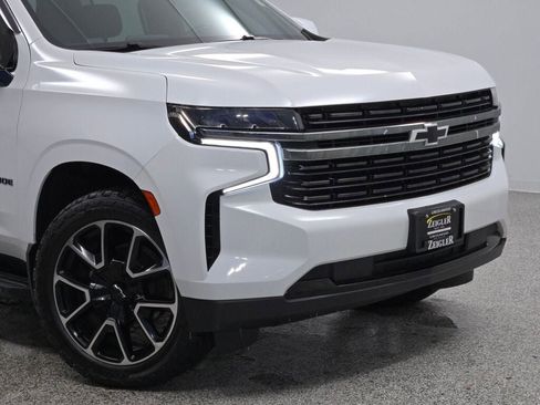 Used 2021 Chevrolet Tahoe RST image 2