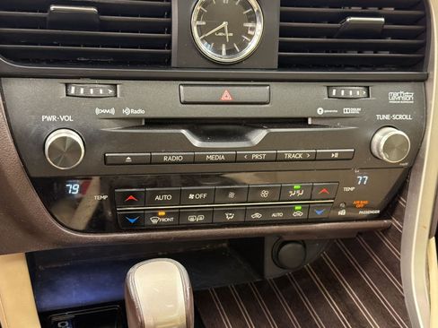 Used 2016 Lexus RX 350 AWD w/ Luxury Package image 21