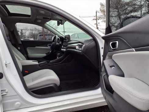 Certified 2023 Acura Integra image 25