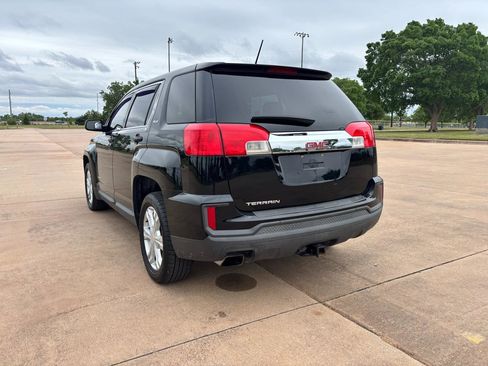 Used 2017 GMC Terrain SLE FWD image 7