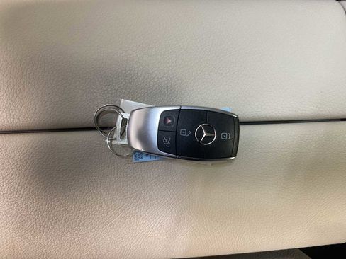 Used 2022 Mercedes-Benz GLS 450 4MATIC image 20