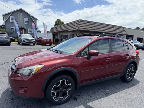 Used 2015 Subaru Crosstrek 2.0i Premium AWD/4WD image 3