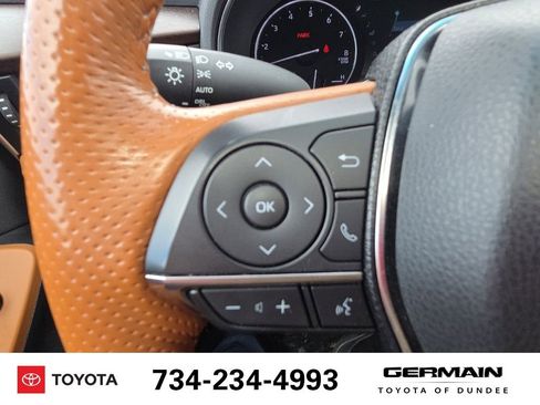 Used 2022 Toyota Avalon Limited w/ Advanced Safety Package FWD image 27