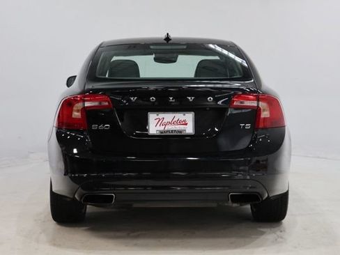 Used 2015 Volvo S60 T5 Platinum w/ Climate Package FWD image 7