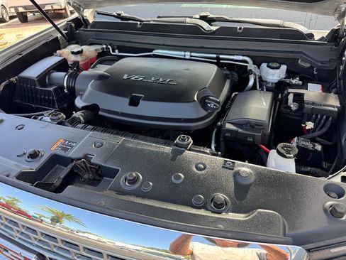 Used 2018 GMC Canyon Denali AWD/4WD image 18
