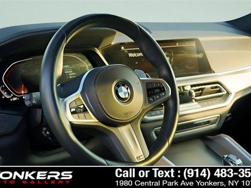 Used 2022 BMW X6 xDrive40i w/ Executive Package image 47