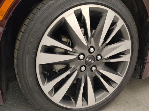 Used 2018 Lincoln MKZ Reserve w/ Luxury Package image 31