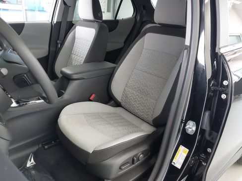 Used 2023 Chevrolet Equinox LT image 23