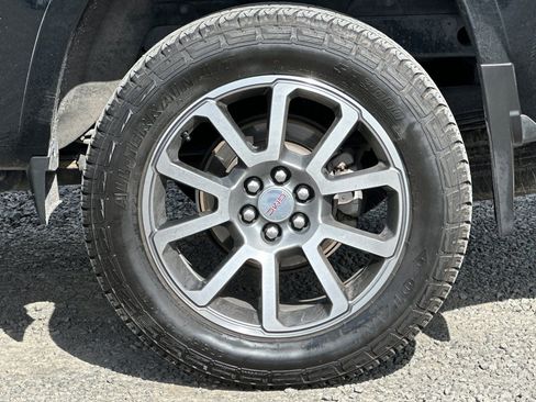 Used 2020 GMC Canyon Denali image 40