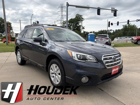 Used 2016 Subaru Outback 2.5i Premium AWD/4WD image 1