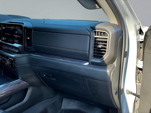 Used 2024 Chevrolet Silverado 3500 LTZ w/ LTZ Plus Package AWD/4WD image 31