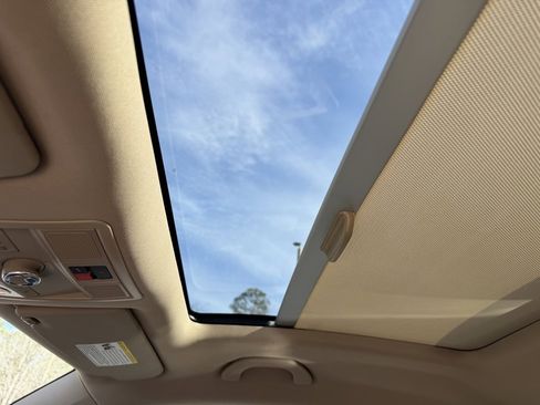 Used 2016 Volkswagen Beetle 1.8T SEL image 25