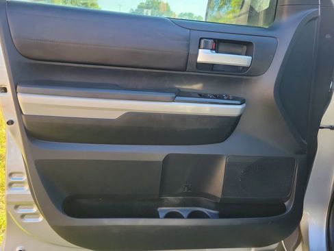 Used 2018 Toyota Tundra Limited w/ Limited Premium Package image 14