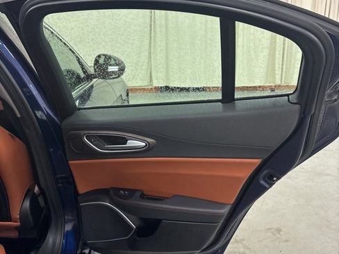Used 2020 Alfa Romeo Giulia Ti w/ Active Blind Spot Package image 36