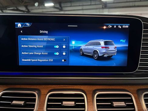 Certified 2024 Mercedes-Benz GLS 580 4MATIC image 36