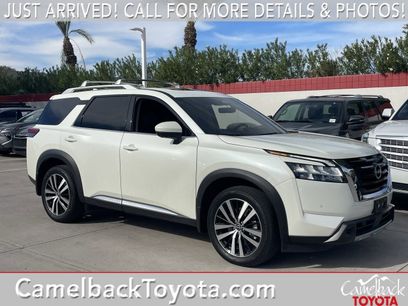 Used 2023 Nissan Pathfinder Platinum w/ Cargo Package