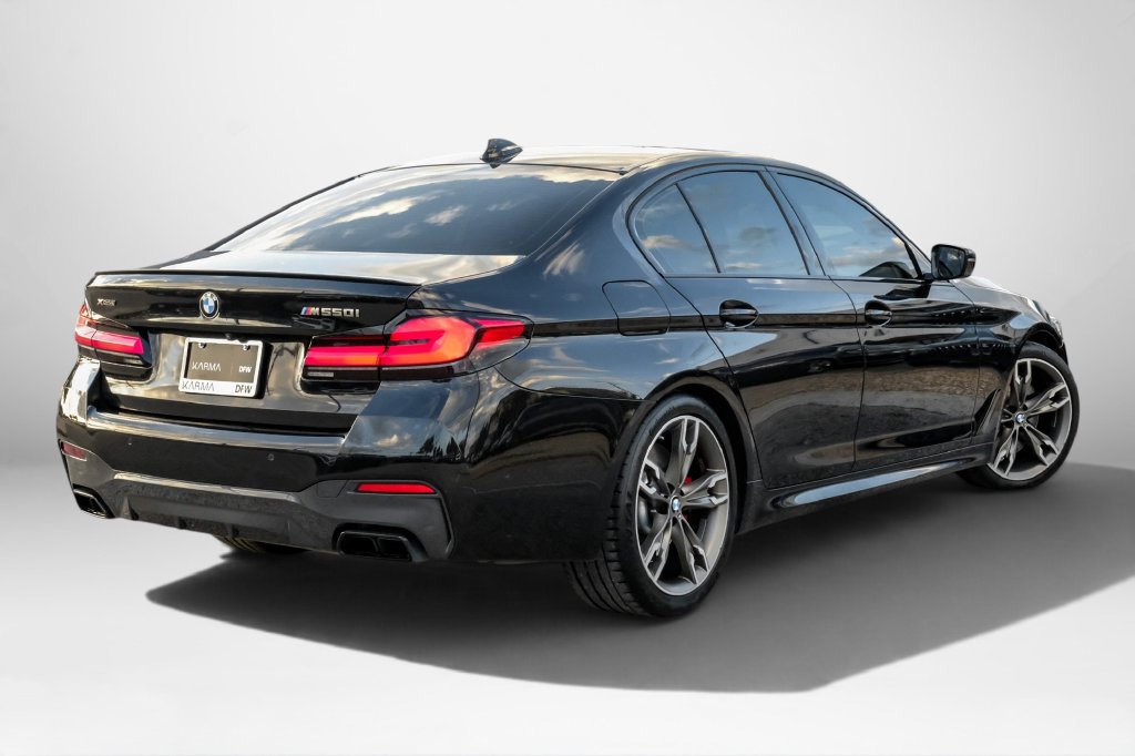 Used 2021 BMW M550i xDrive w/ Executive Package AWD/4WD image 6