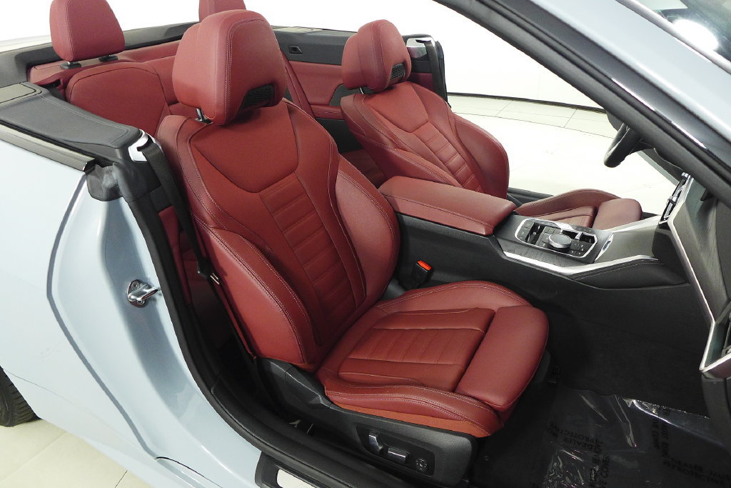 Certified 2024 BMW 430i Convertible w/ M Sport Package RWD image 23