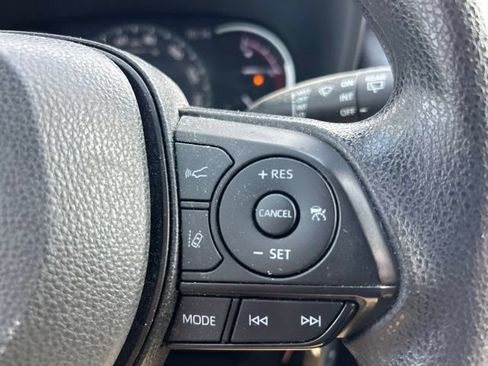 Used 2023 Toyota RAV4 LE FWD image 17