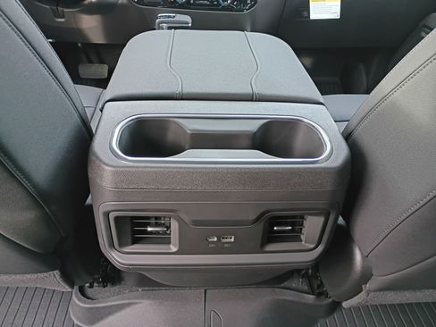 New 2026 Chevrolet Silverado 1500 LT Trail Boss w/ LT Trail Boss Premium Package image 30