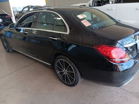 Used 2020 Mercedes-Benz C 300 Sedan w/ Premium Package image 10